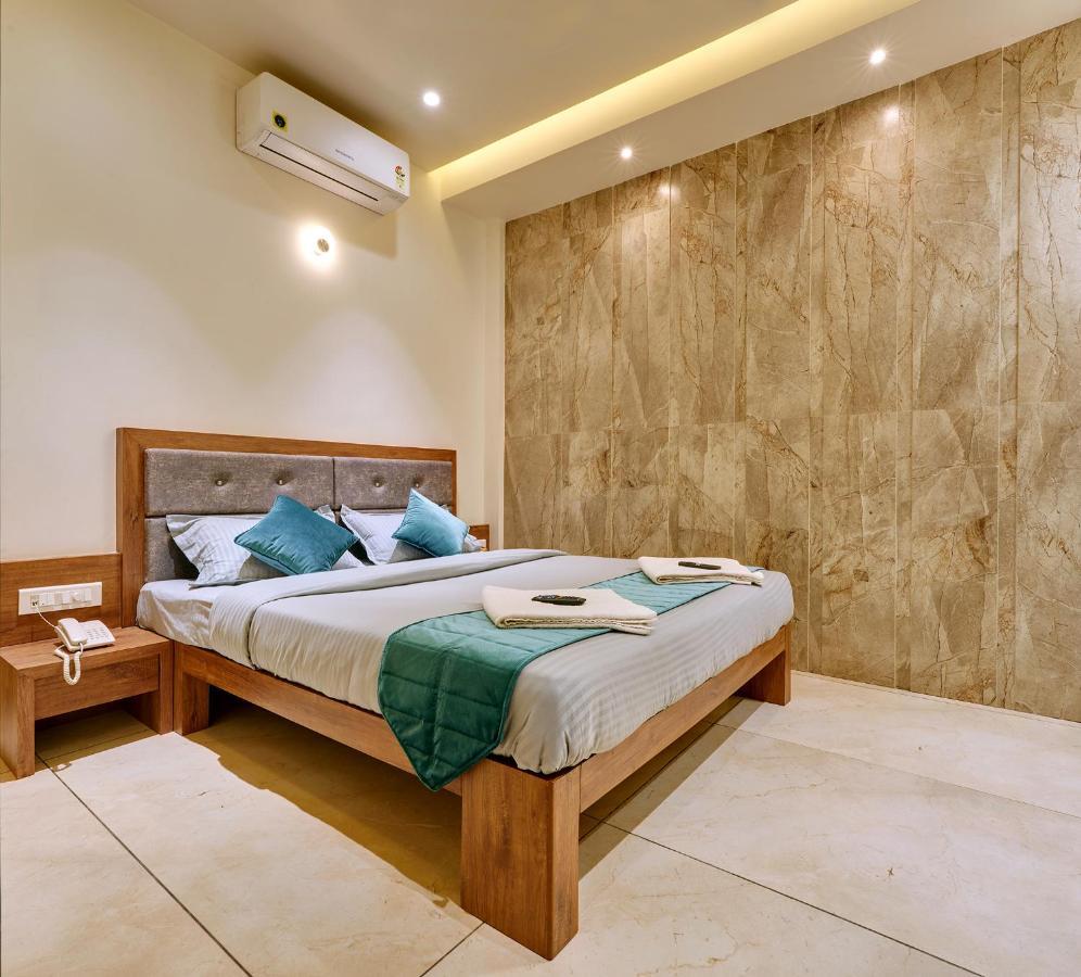 Hotel Swamini Kolhapur Dış mekan fotoğraf